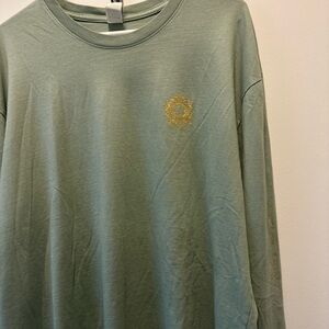 NATURAL LIFE Sage Long Sleeve Tee with Gold Accent